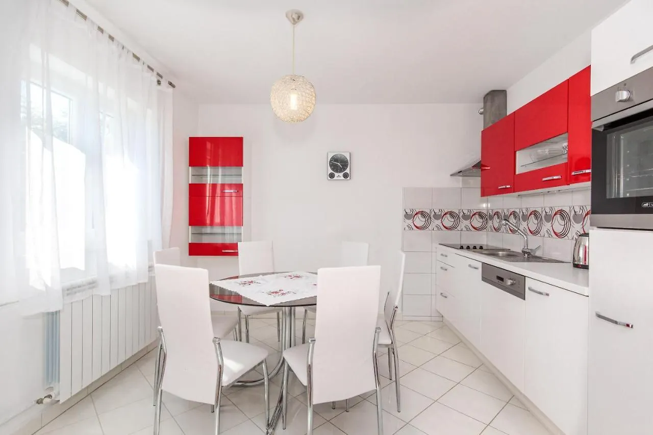 Apartment Lavanda With Beautiful Garden Krk Town Croatia