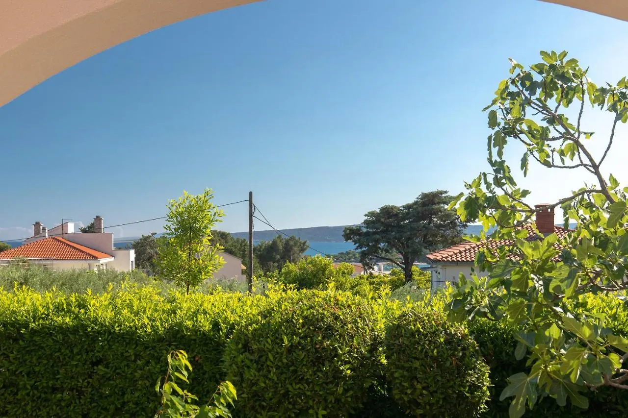 Apartment Lavanda With Beautiful Garden Krk Town