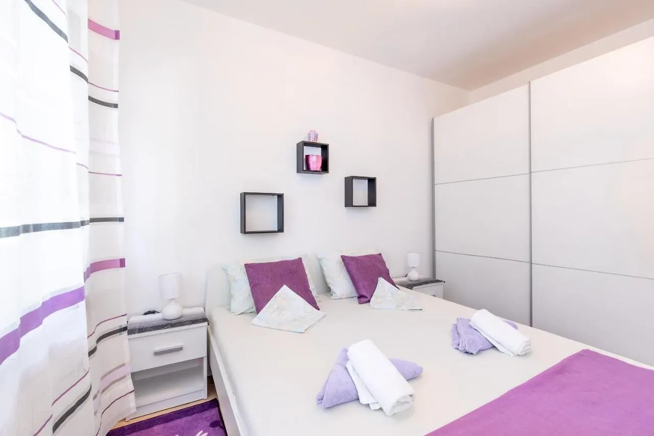 Apartment Lavanda With Beautiful Garden Krk Town