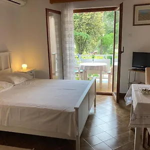 Ija Apartman
