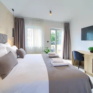 Portella Bed & Breakfast